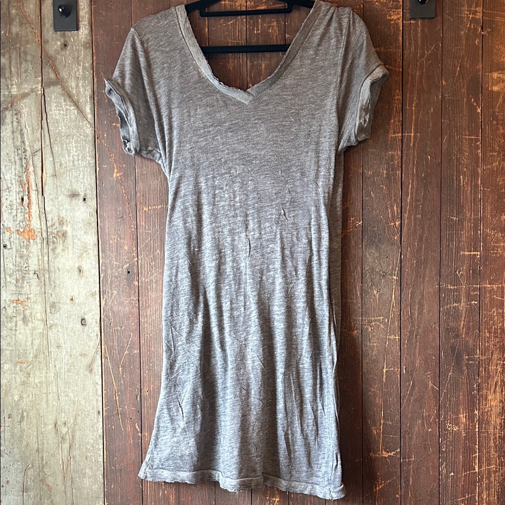 Heather Gray V-Neck Women's Tee